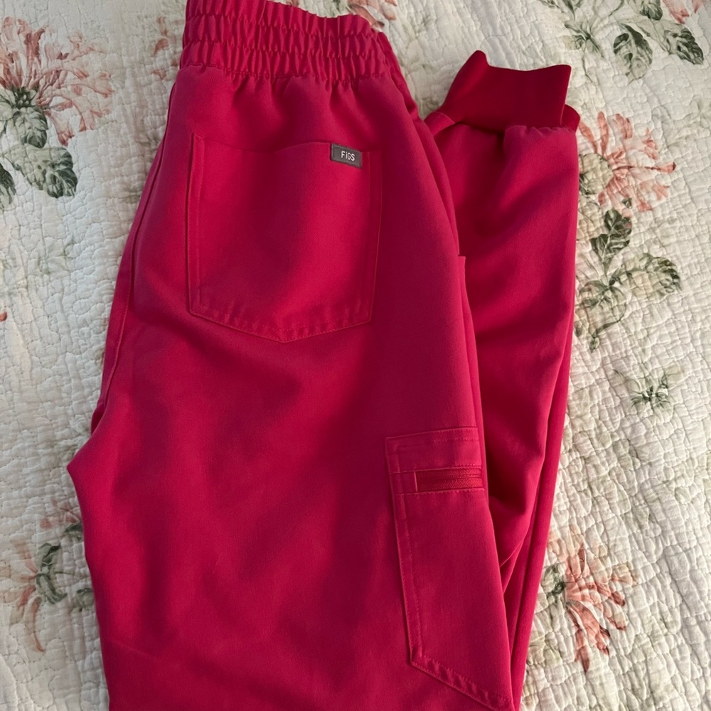 NWOT FIGS Women’s Scrub Pants SMALL